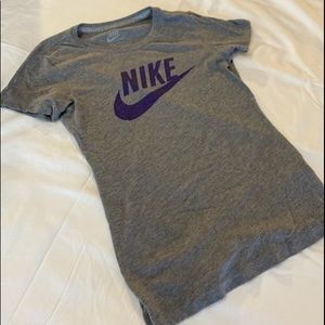 Nike Sportswear Gray T-Shirt